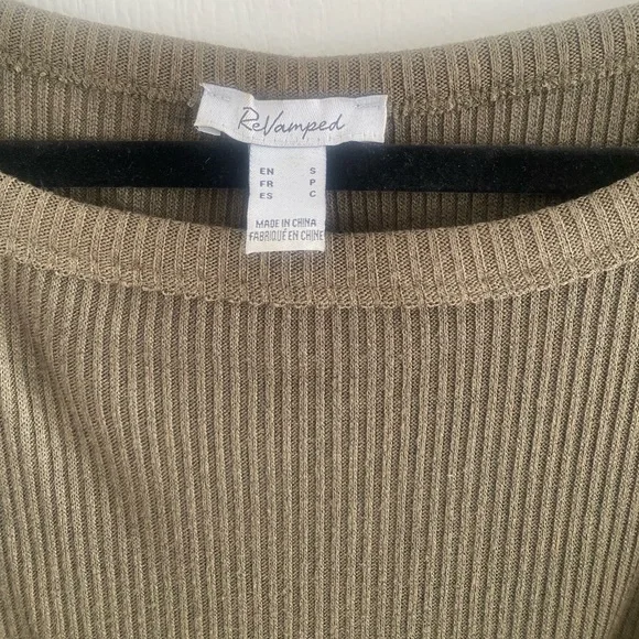 Revamped Ribbed Knit Dress/Top - Picture 3 of 5